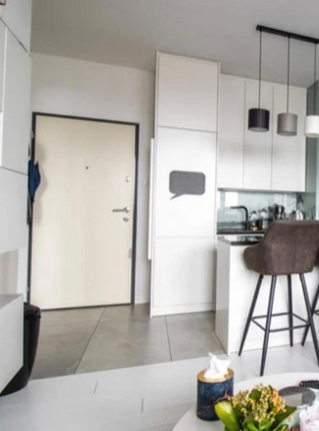 Super Apartment Емпуріабрава Екстер'єр фото
